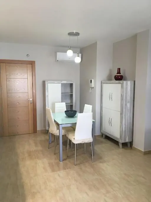 アパート Apartamento Nuevo En Pleno Centro. カルボネラス